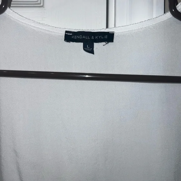 Kendall & Kylie cropped women’s double tie long sleeve size large - Picture 5 of 5